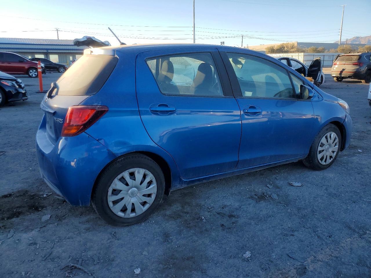 2016 Toyota Yaris L - Фото 3