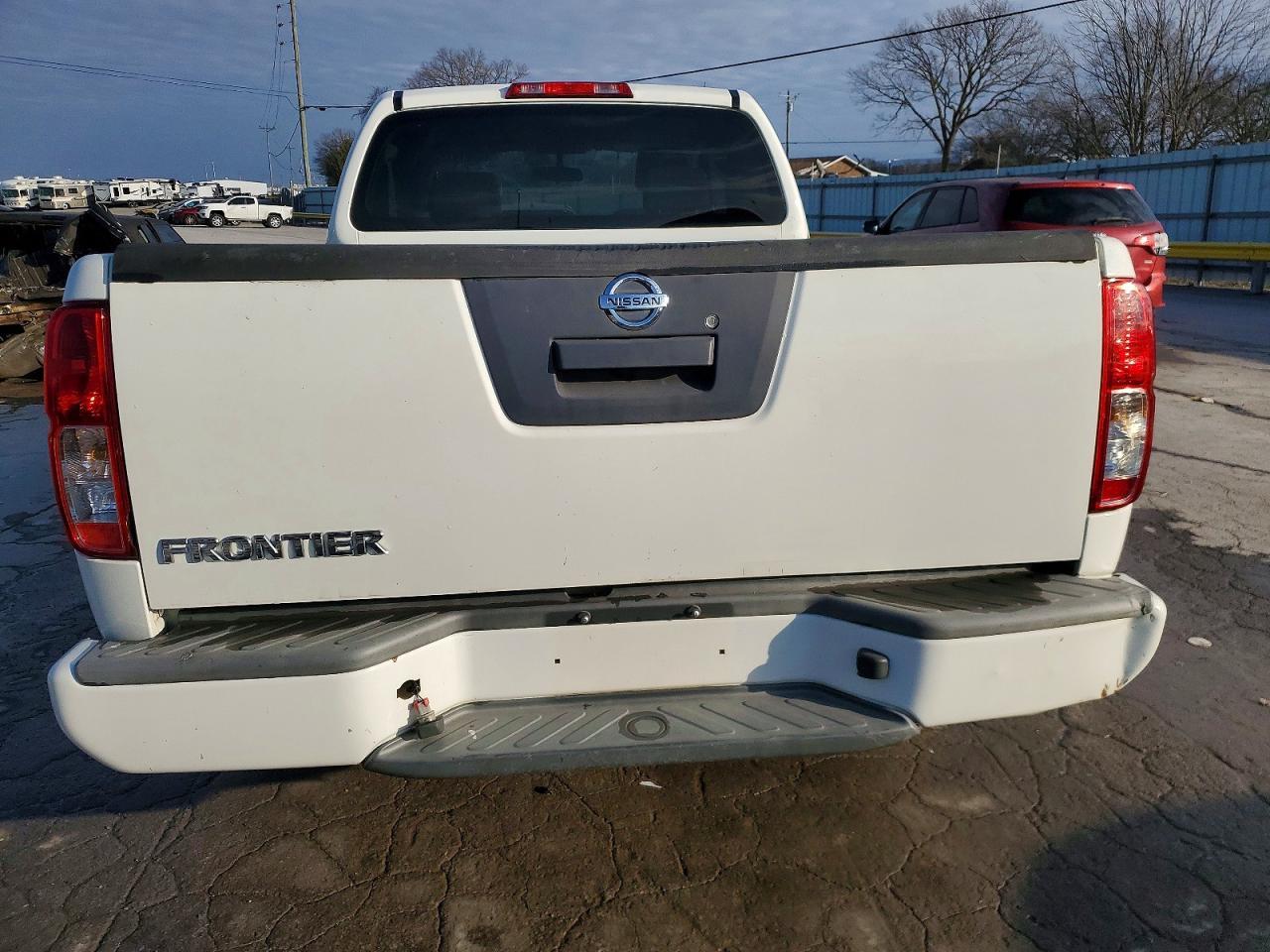 2017 Nissan Frontier S - Фото 6