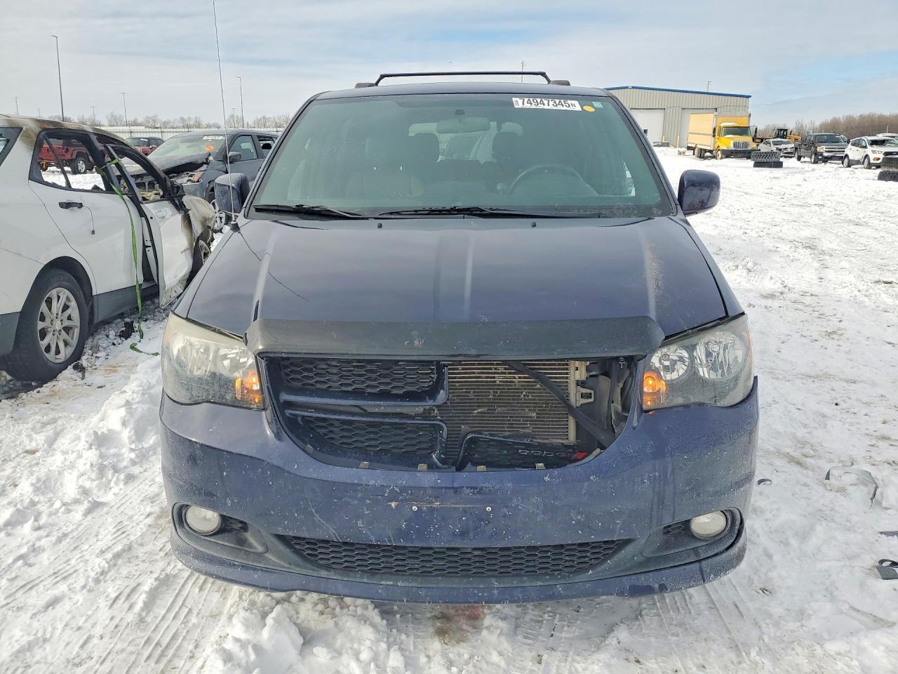 2016 Dodge Grand Caravan R/T - Image 5