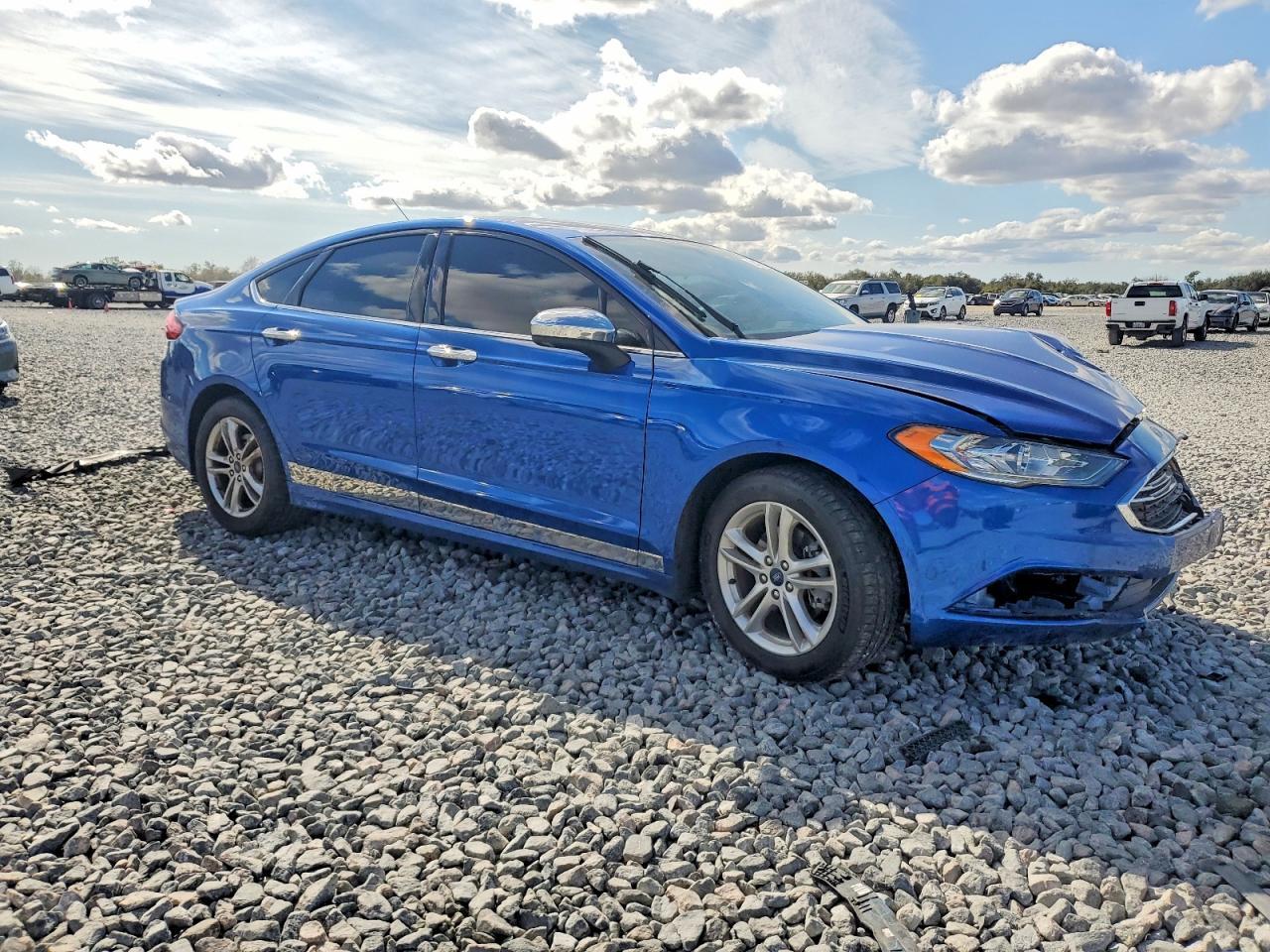 2018 Ford Fusion Se - Фото 4