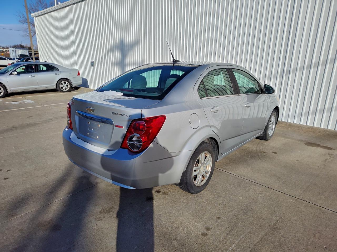 2013 Chevrolet Sonic Lt - Фото 4