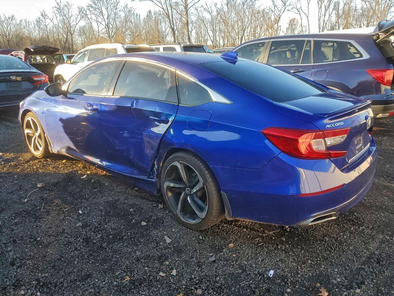 2019 Honda Accord Sport - Фото 2