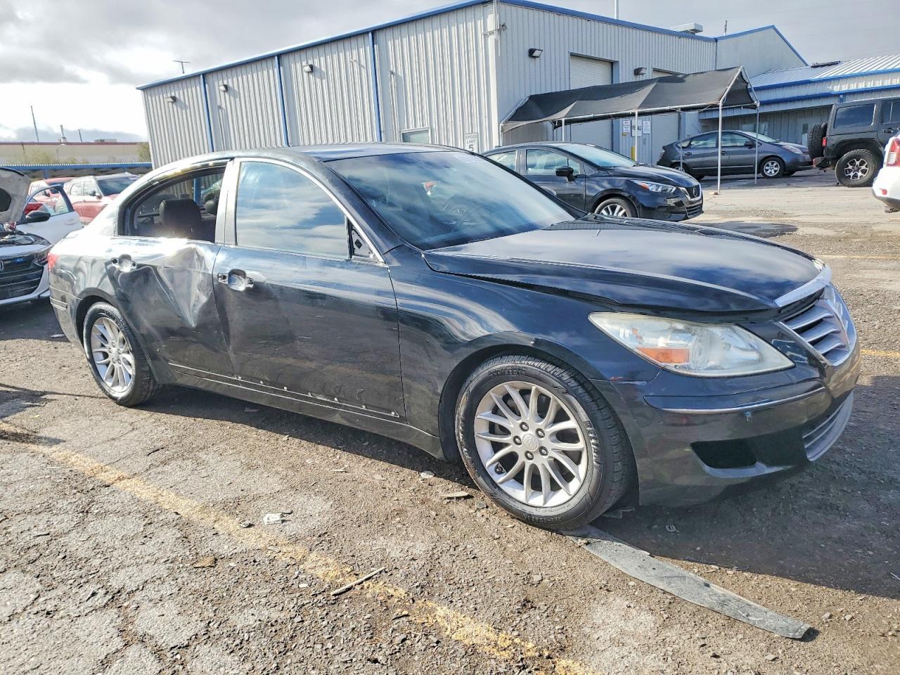 2009 Hyundai Genesis 3.8L - Image 4