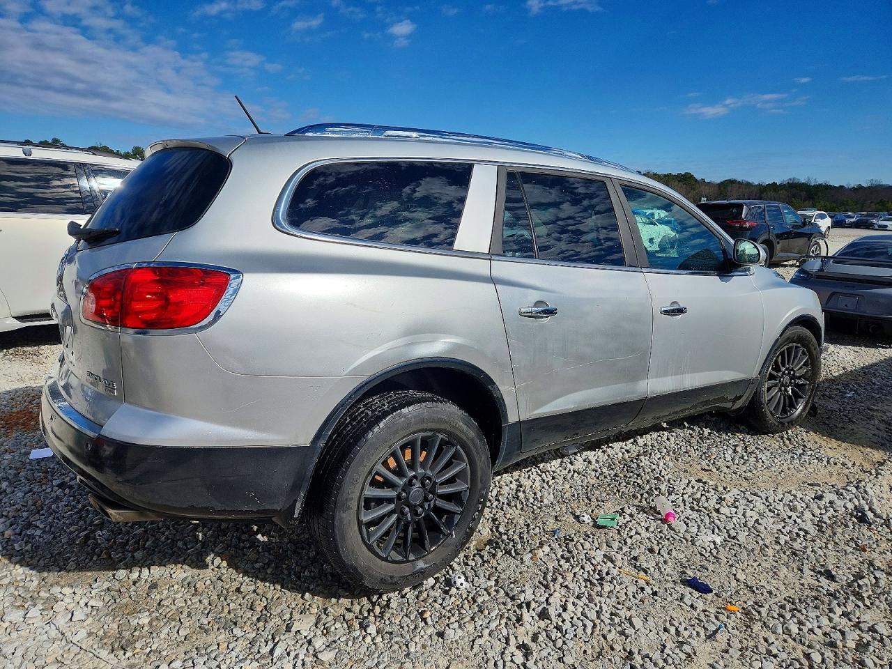 2010 Buick Enclave Cxl - Image 3