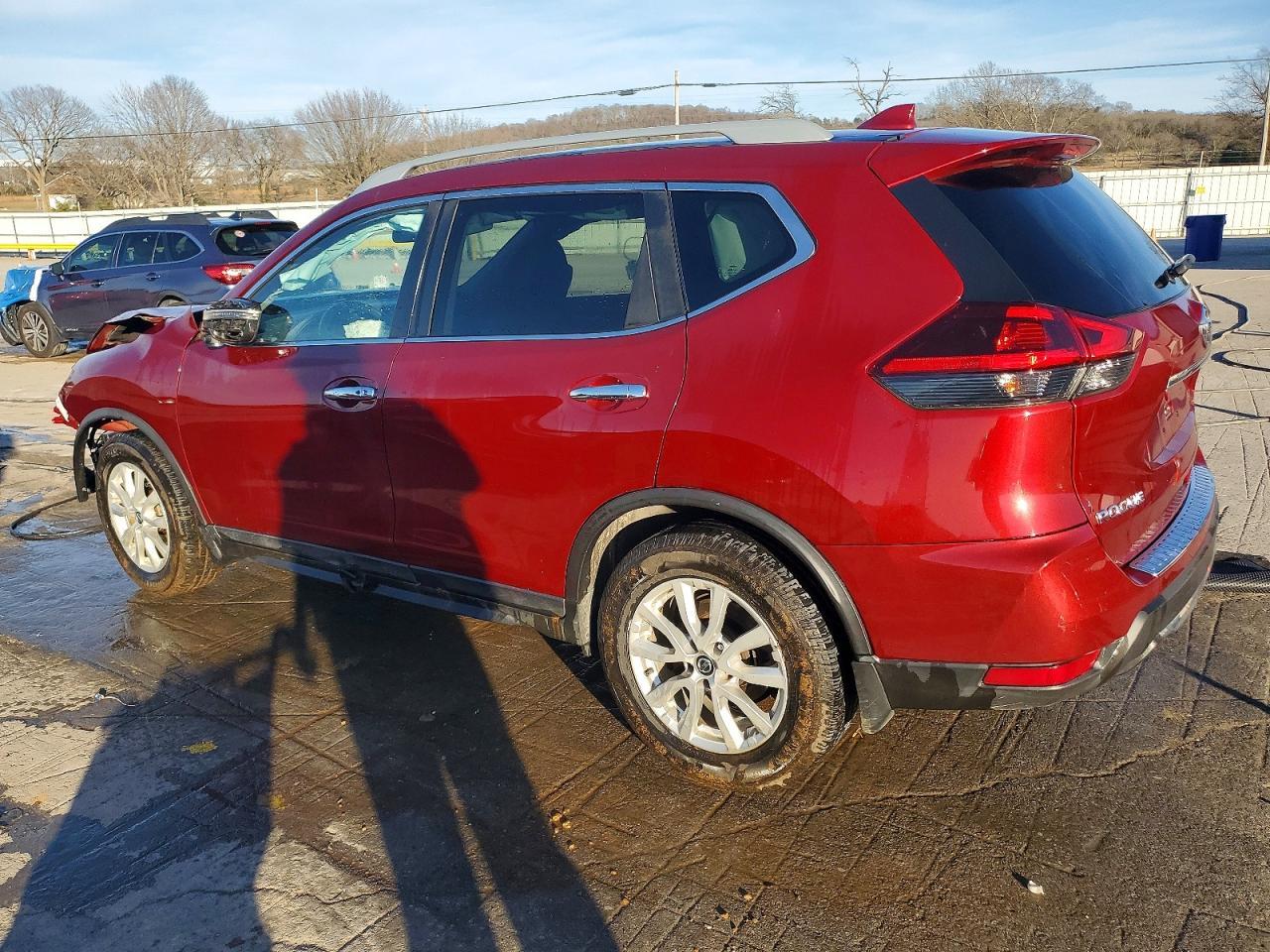 2018 Nissan Rogue S - Фото 2