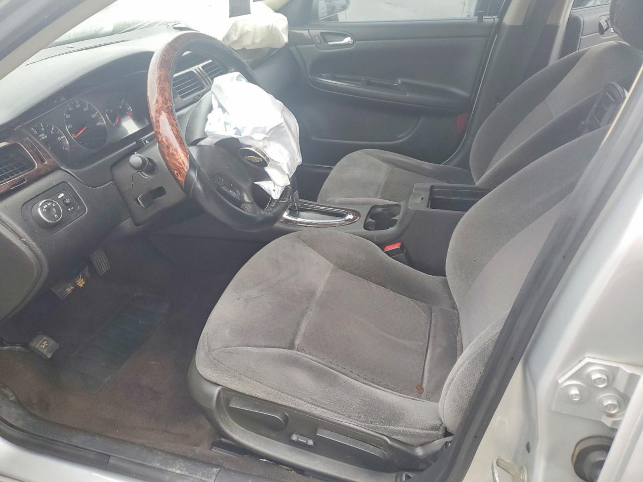 2014 Chevrolet Impala Limited Lt - Image 7