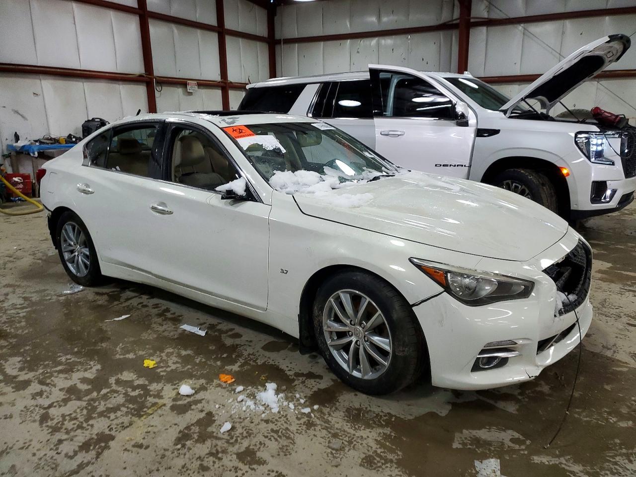 2015 Infiniti Q50 Base - Фото 4