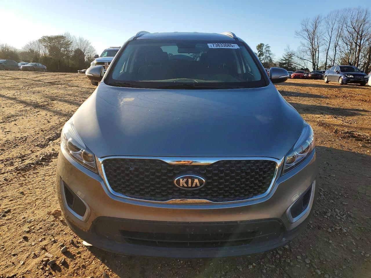 2018 Kia Sorento Lx - Image 5