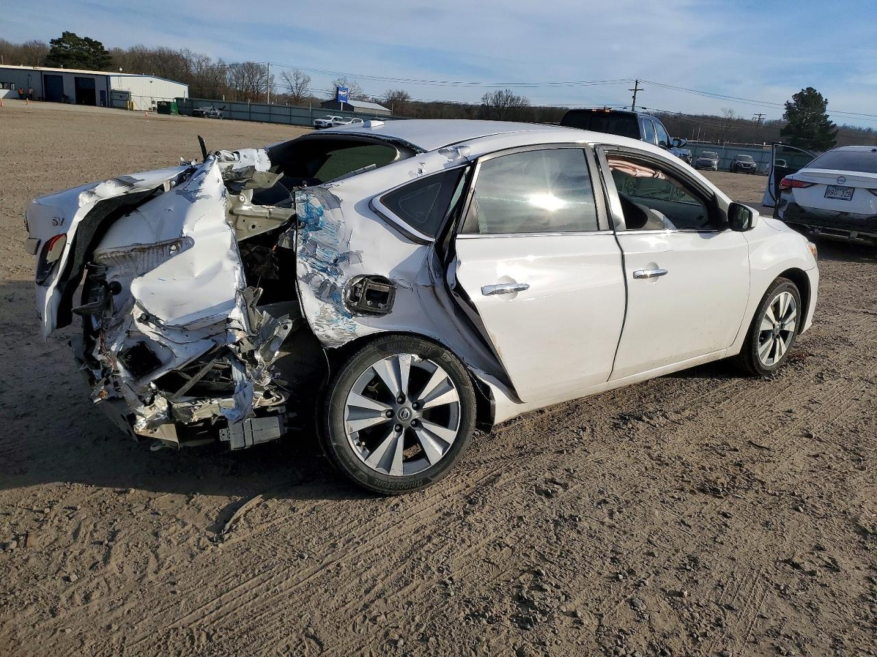 2019 Niss Sentra Sv - Фото 3