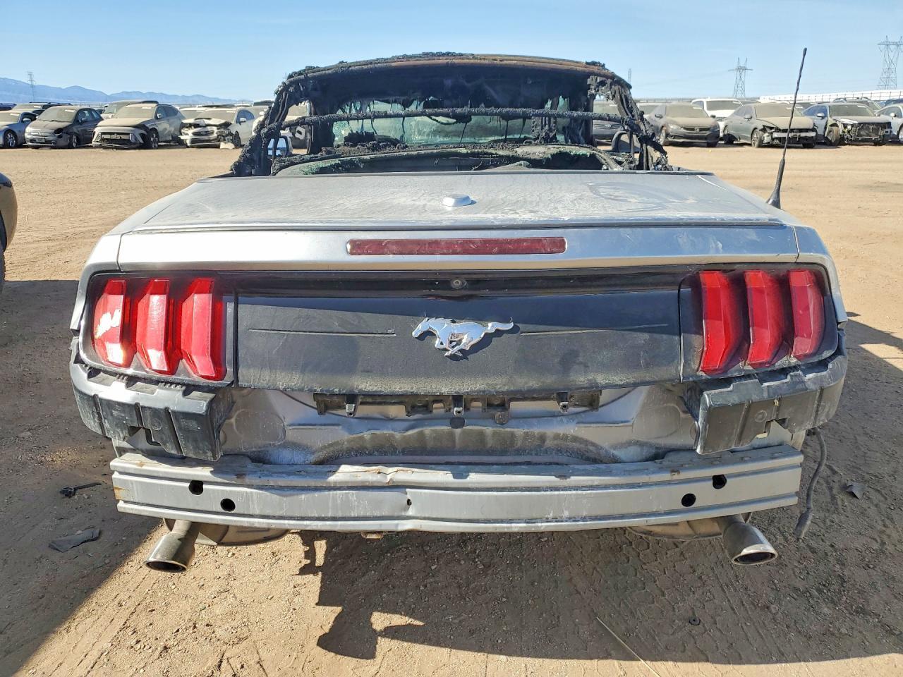 2020 Ford Mustang - Image 6