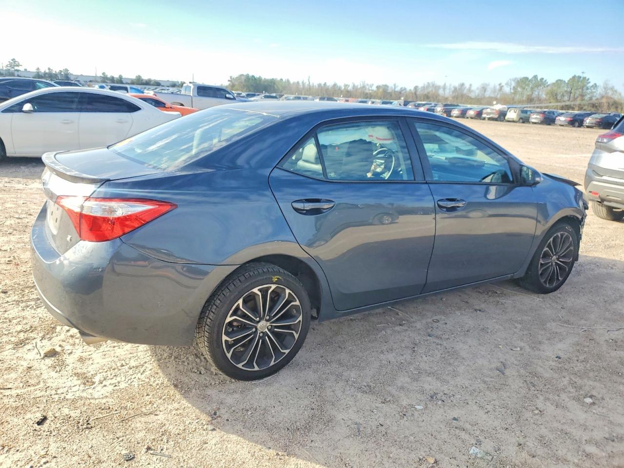 2016 Toyota Corolla L - Image 3