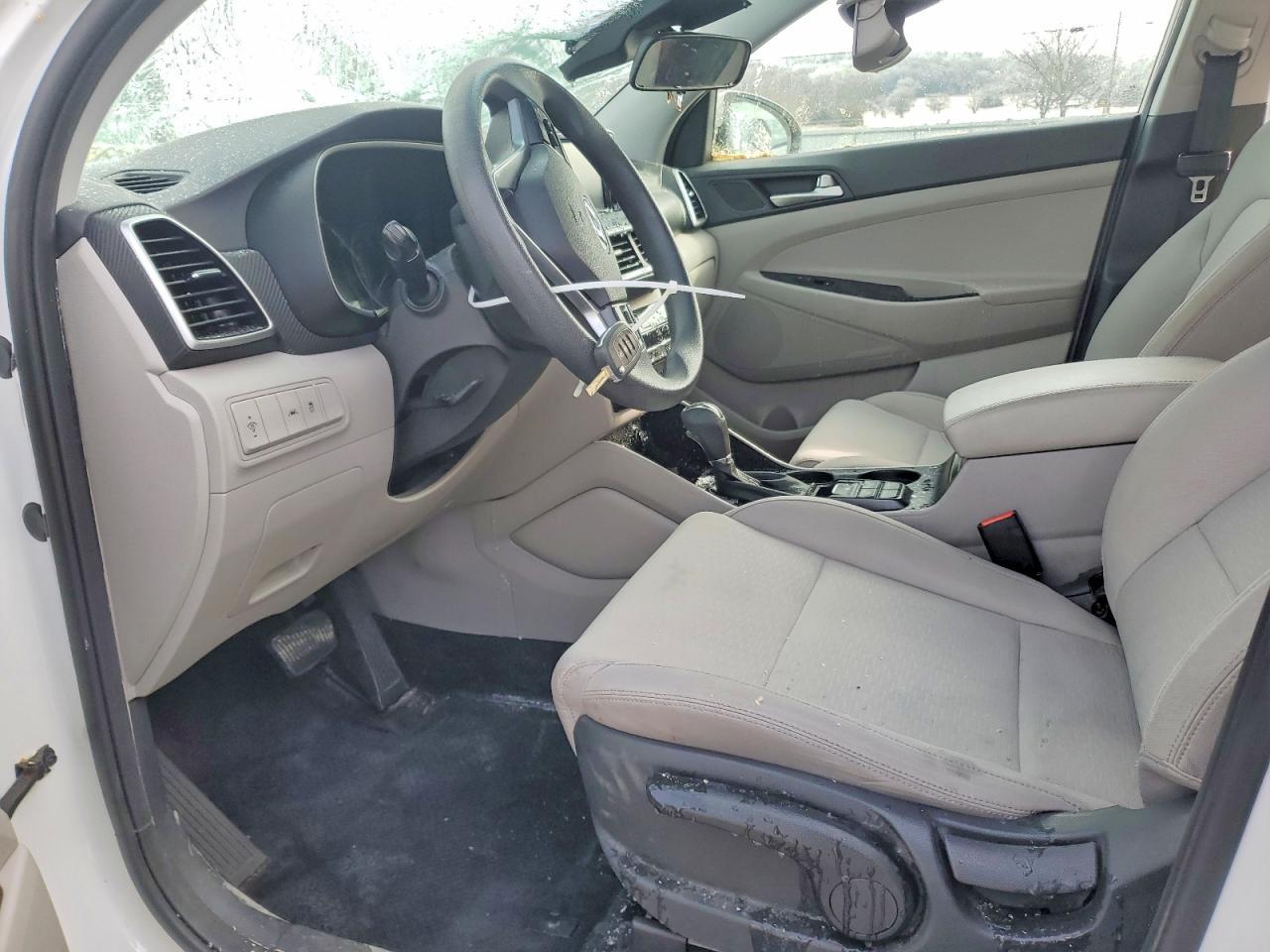 2021 Hyundai Tucson Se - Image 7