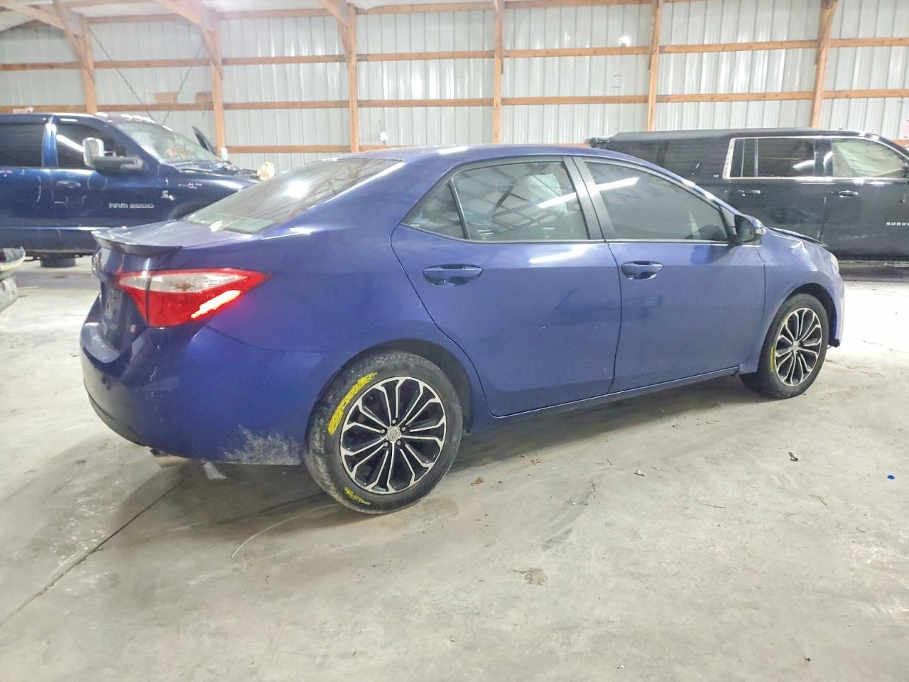 2015 Toyota Corolla L - Фото 3