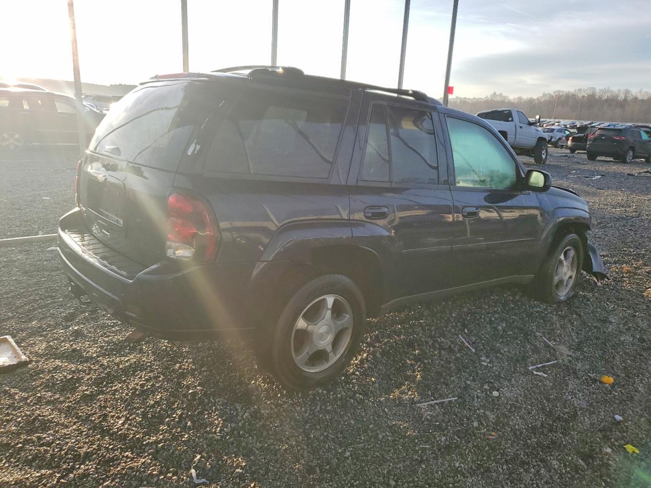 2008 Chevrolet Trailblazer Ls - Image 3