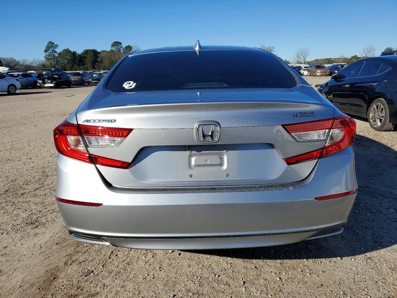 2020 Honda Accord Ex - Image 6