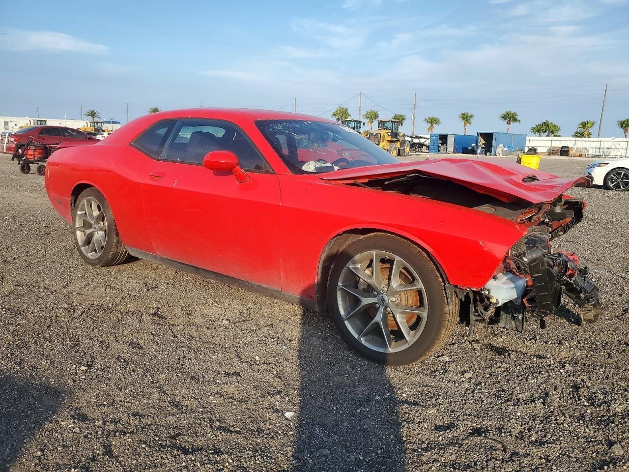 2022 Dodge Challenger Gt - Image 4