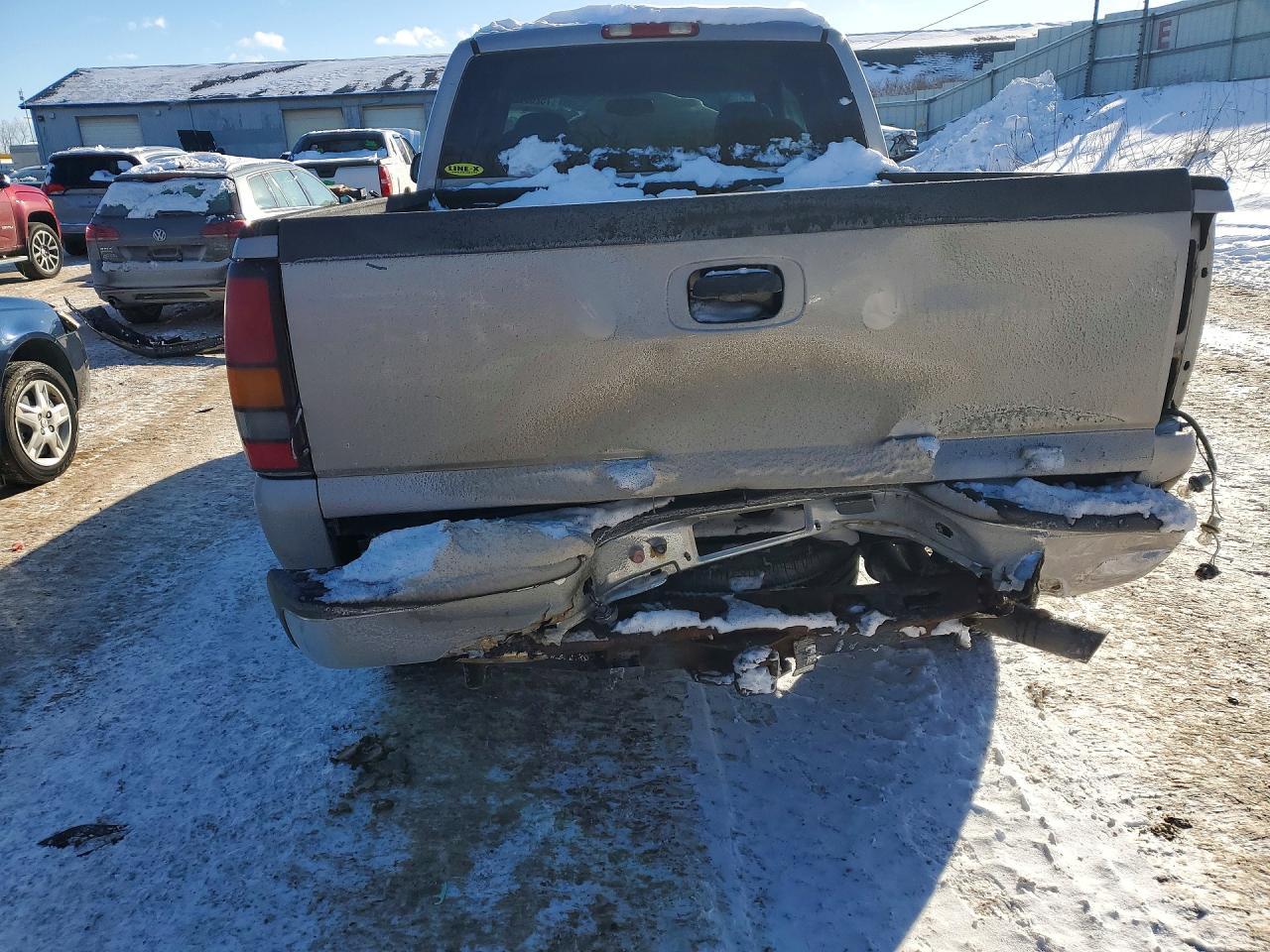 2006 GMC Sierra K2500 Heavy Duty - Image 6