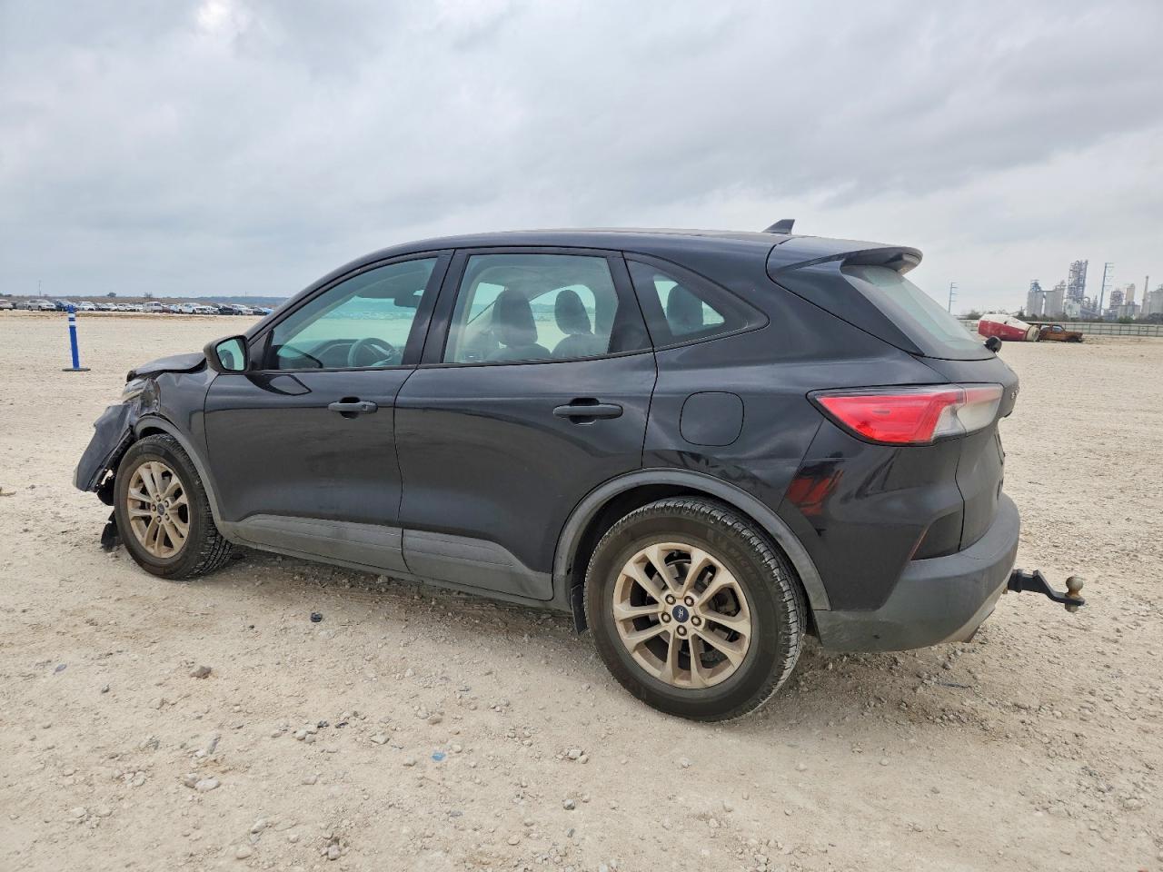 2020 Ford Escape S - Фото 2