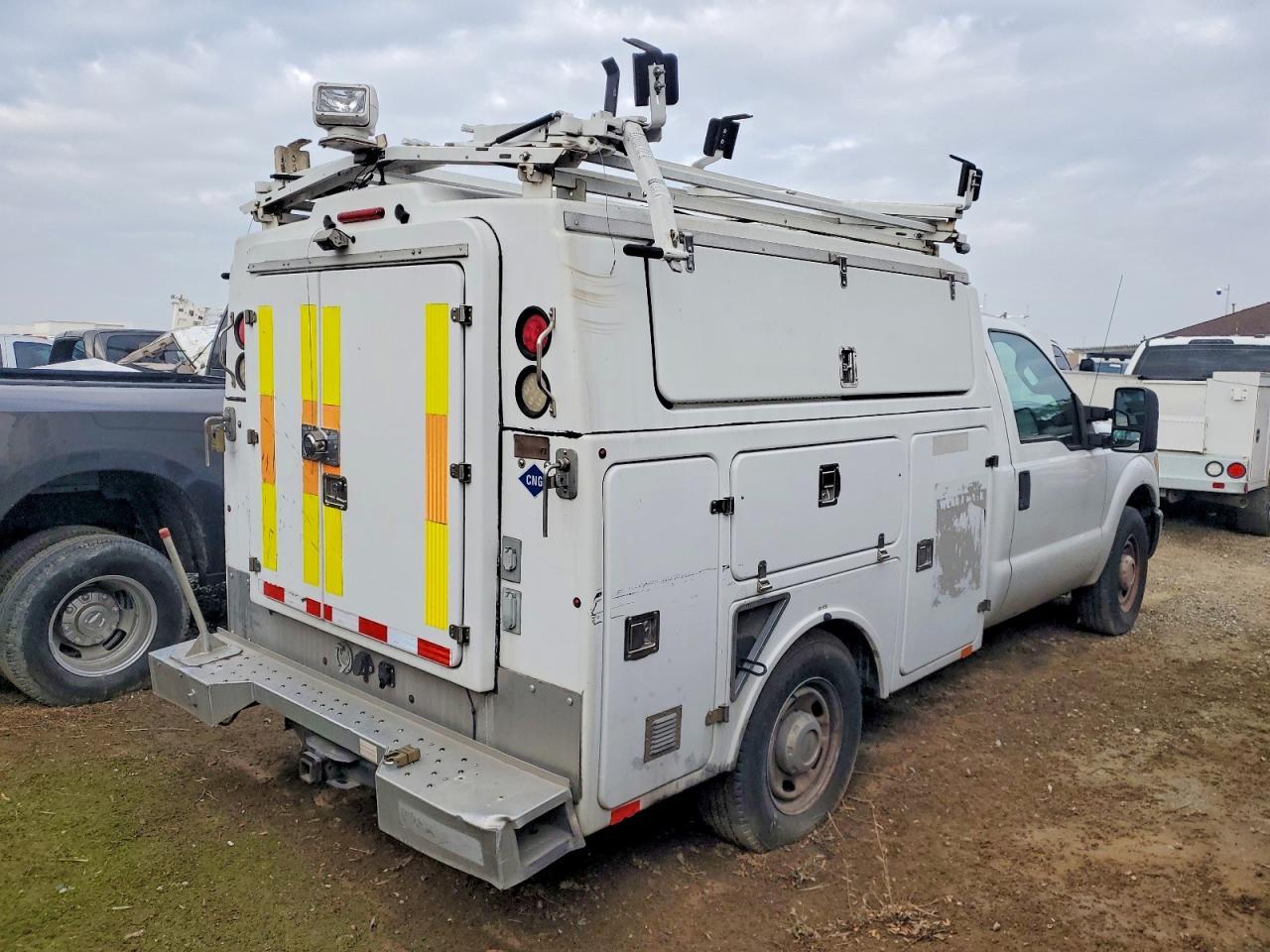 2013 Ford F350 Sd Utility Truck ** Prior Fleet ** - Image 3