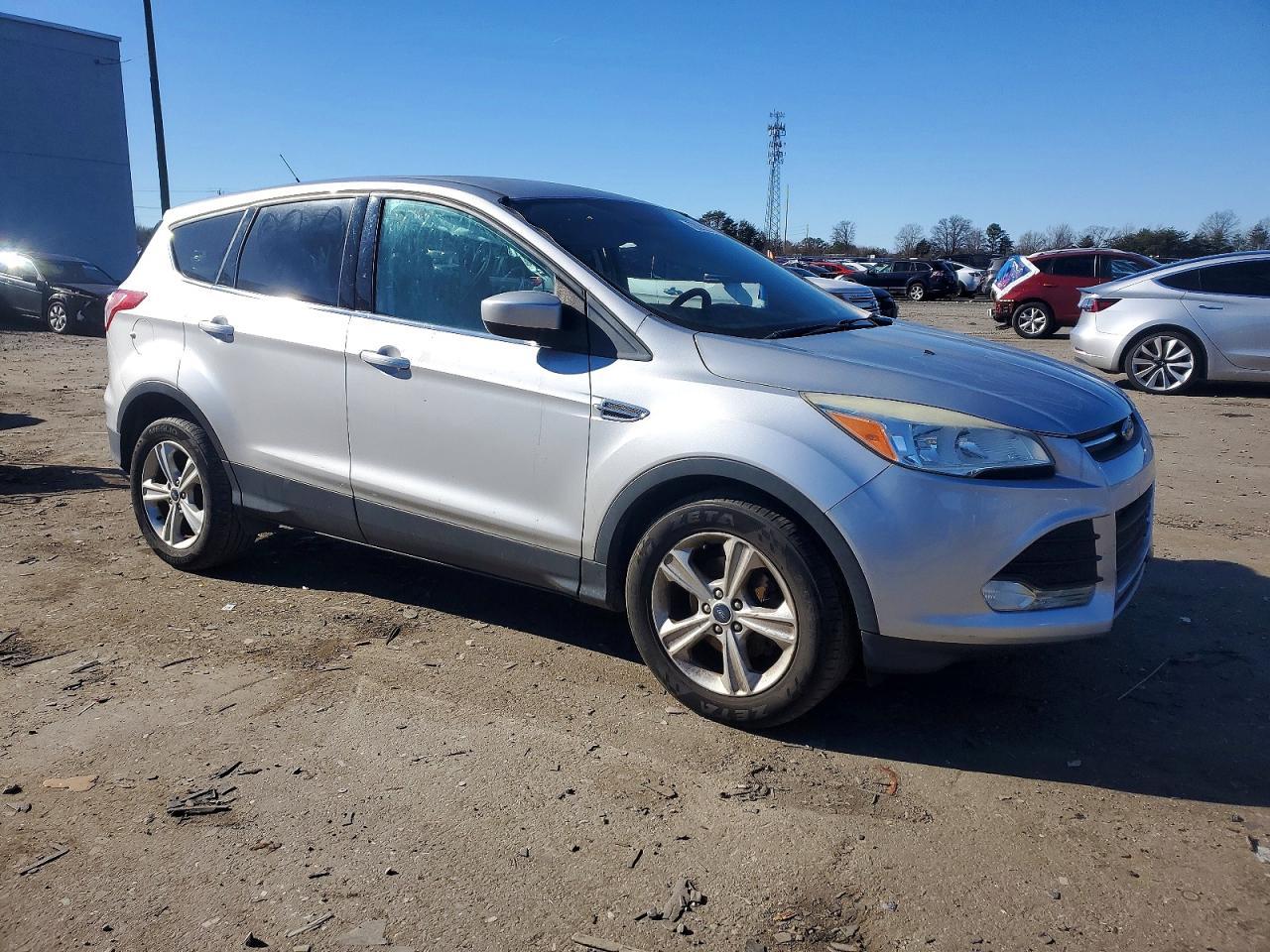 2014 Ford Escape Se - Фото 4