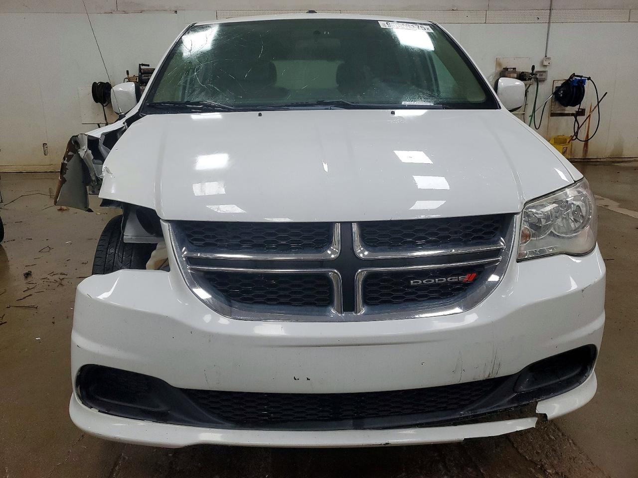 2016 Dodge Grand Caravan Sxt - Фото 5
