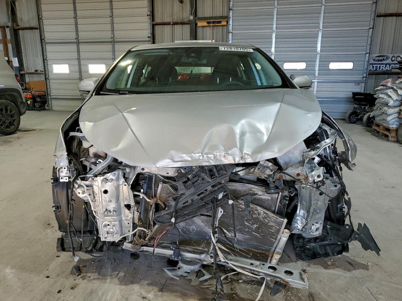 2020 Toyota Prius Le - Фото 5