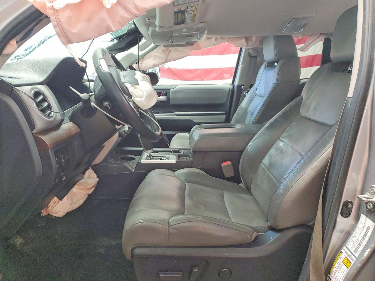 2018 Toyota Tundra Double Cab Limited - Image 7