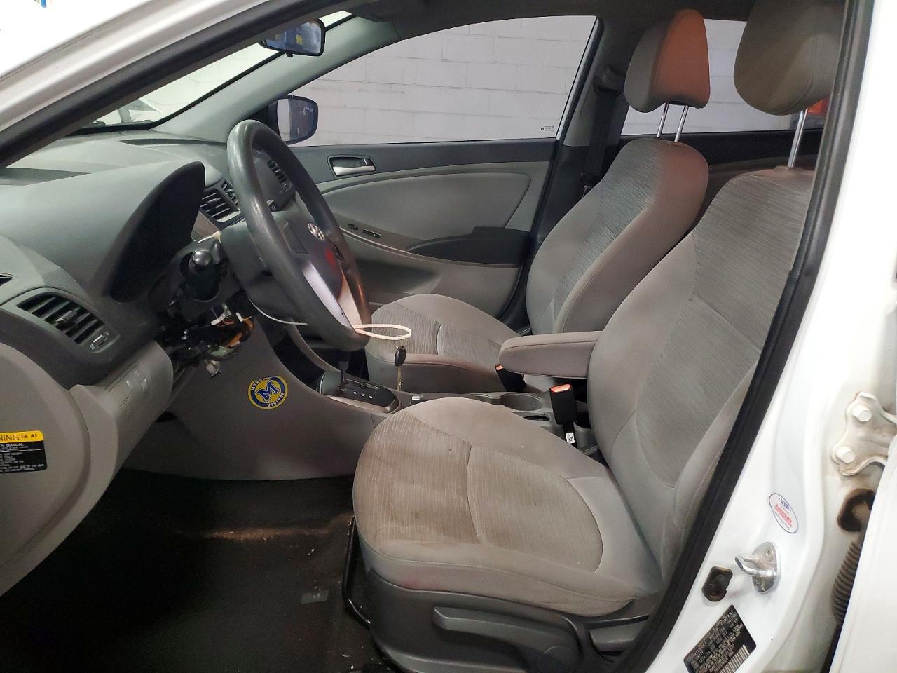 2015 Hyundai Accent Gs - Image 7