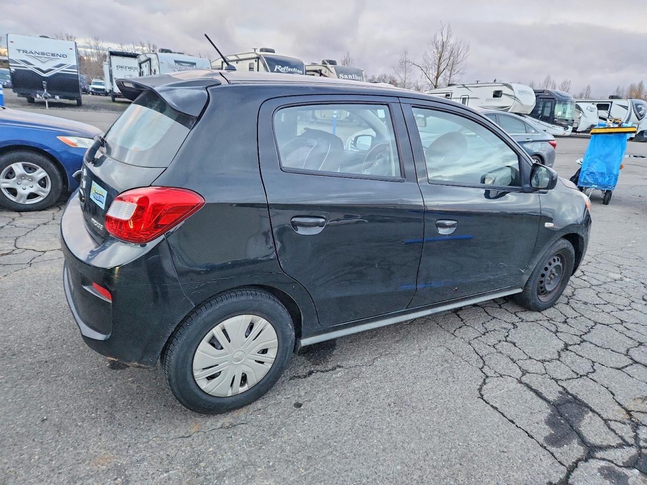 2018 Mitsubishi Mirage Es - Image 3