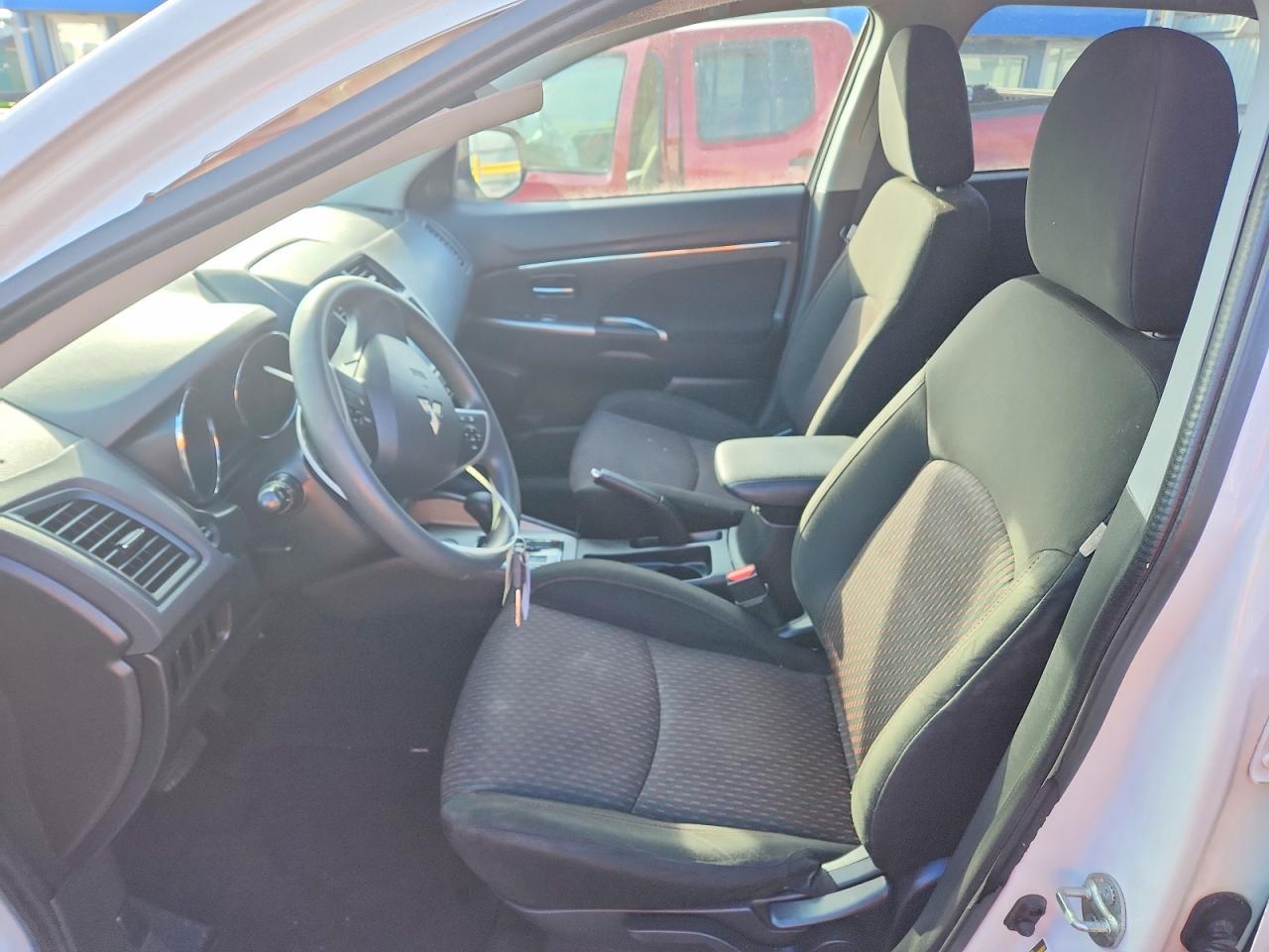 2018 Mitsubishi Outlander Sport Es - Image 7