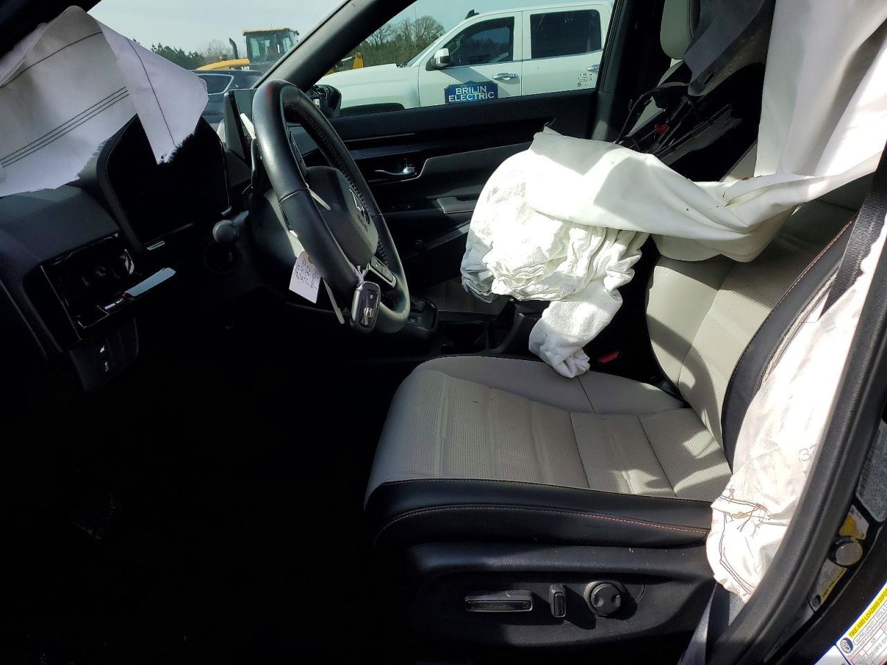 2025 Honda Cr-V Sport Touring - Image 7