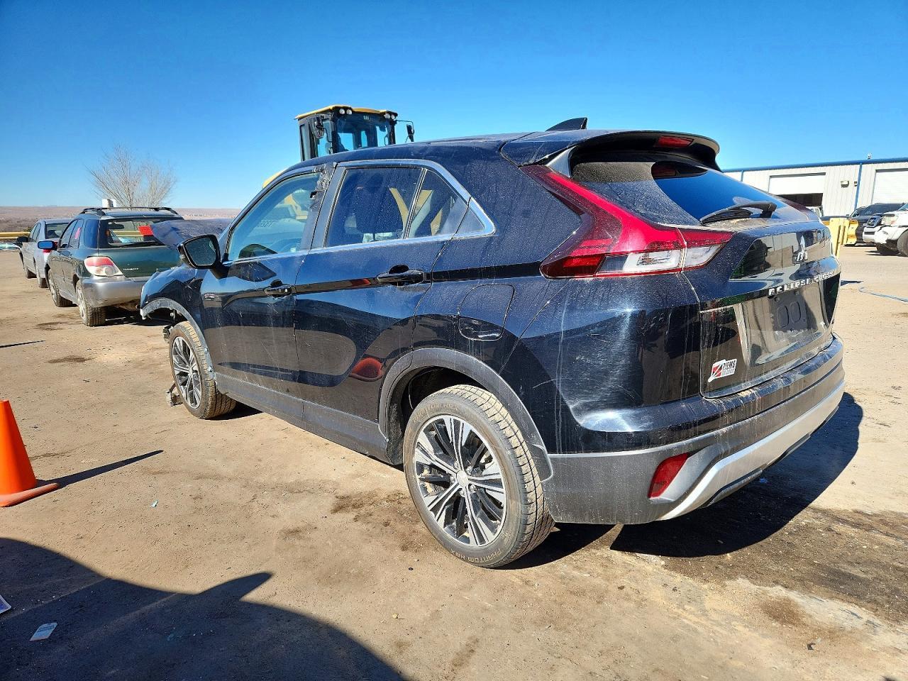 2022 Mitsubishi Eclipse Cross Se - Image 2