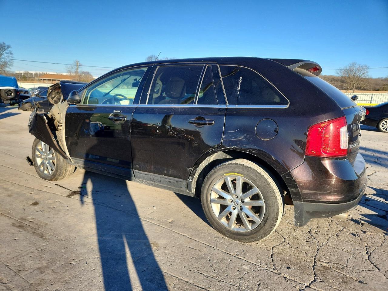 2013 Ford Edge Limited - Image 2