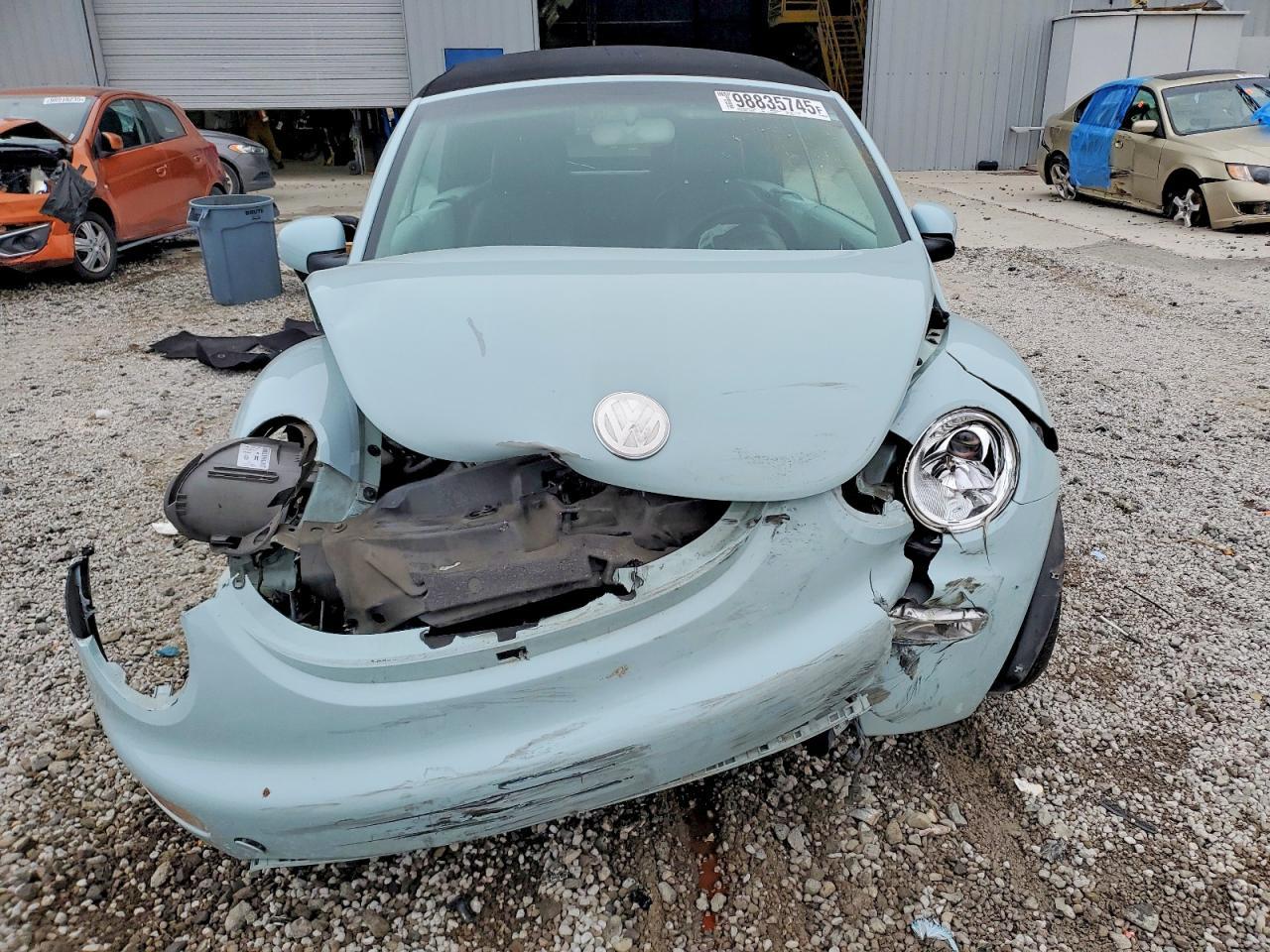 2005 Volkswagen New Beetle Gls - Фото 5