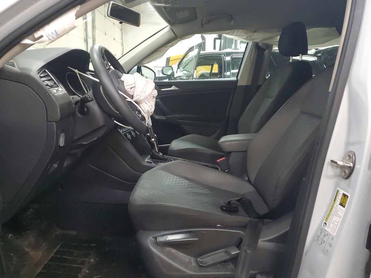 2018 Volkswagen Tiguan S - Image 7