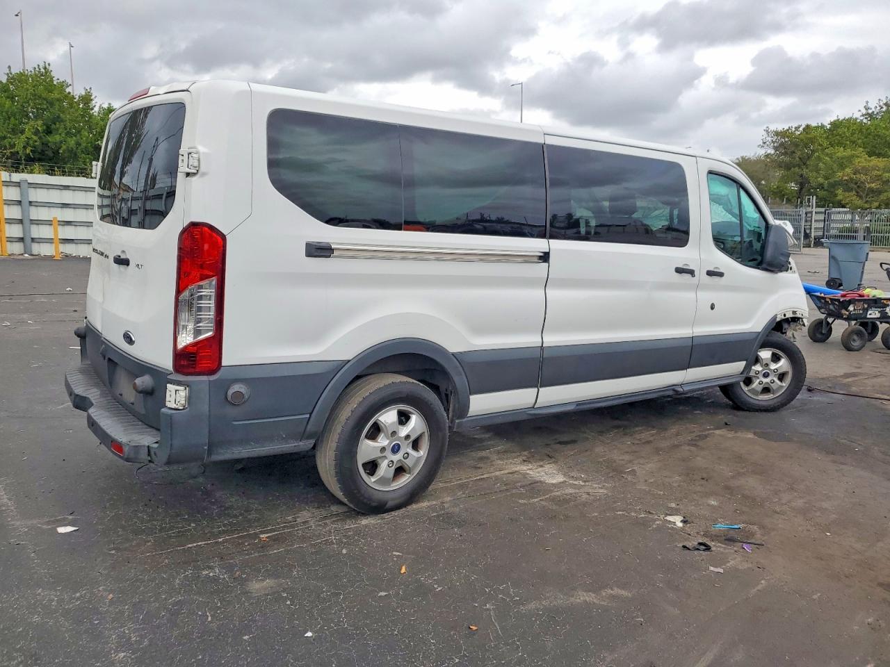 2017 Ford Transit T-350 - Фото 3