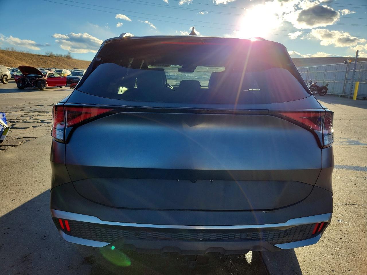 2024 Kia Sportage Plug-In Hybrid X-Line - Image 6