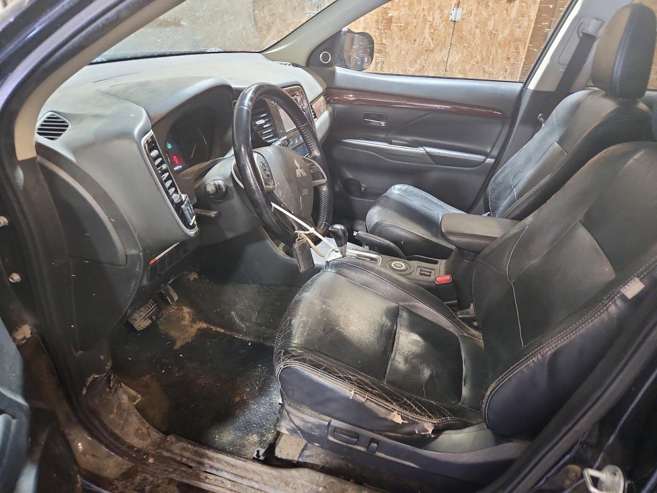 2014 Mitsubishi Outlander Se - Фото 7