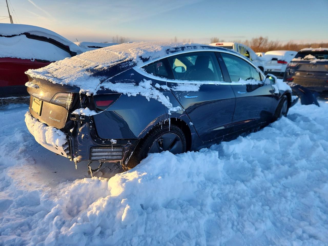 2019 Tesla Model 3 - Image 3