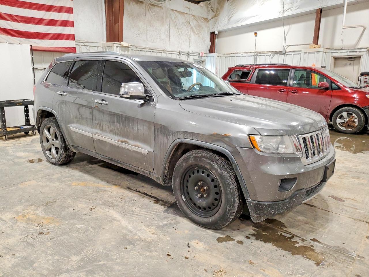 2012 Jeep Grand Cherokee Overland - Фото 4
