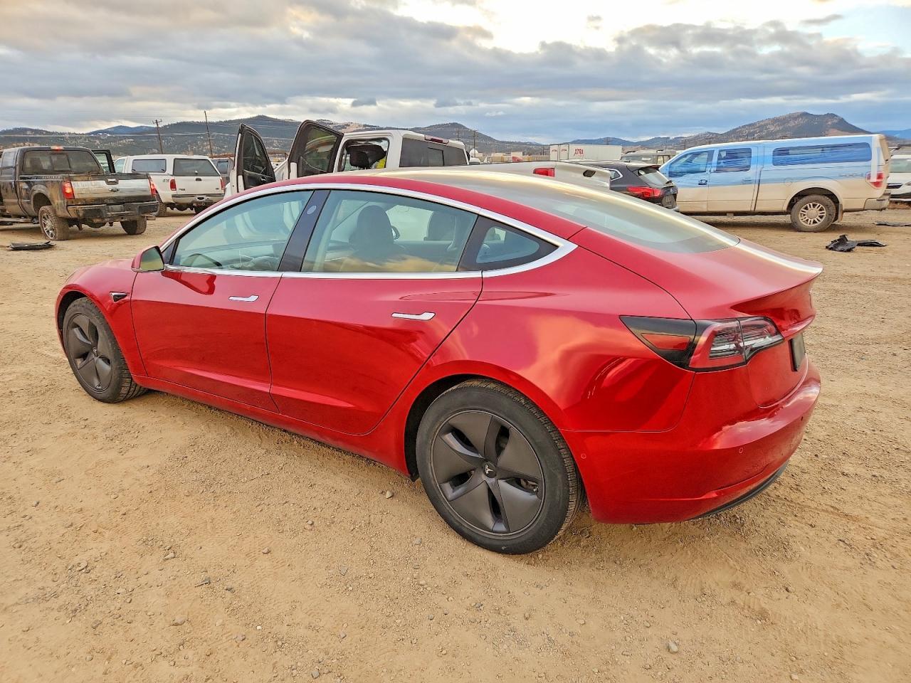 2020 Tesla Model 3 - Image 2