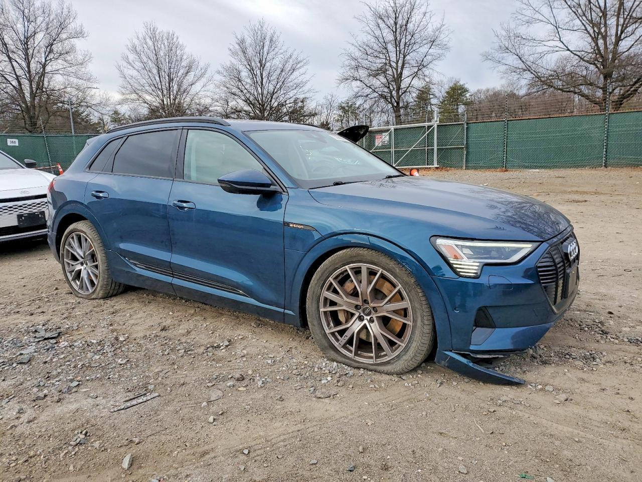 2021 Audi E-Tron Prestige - Фото 4