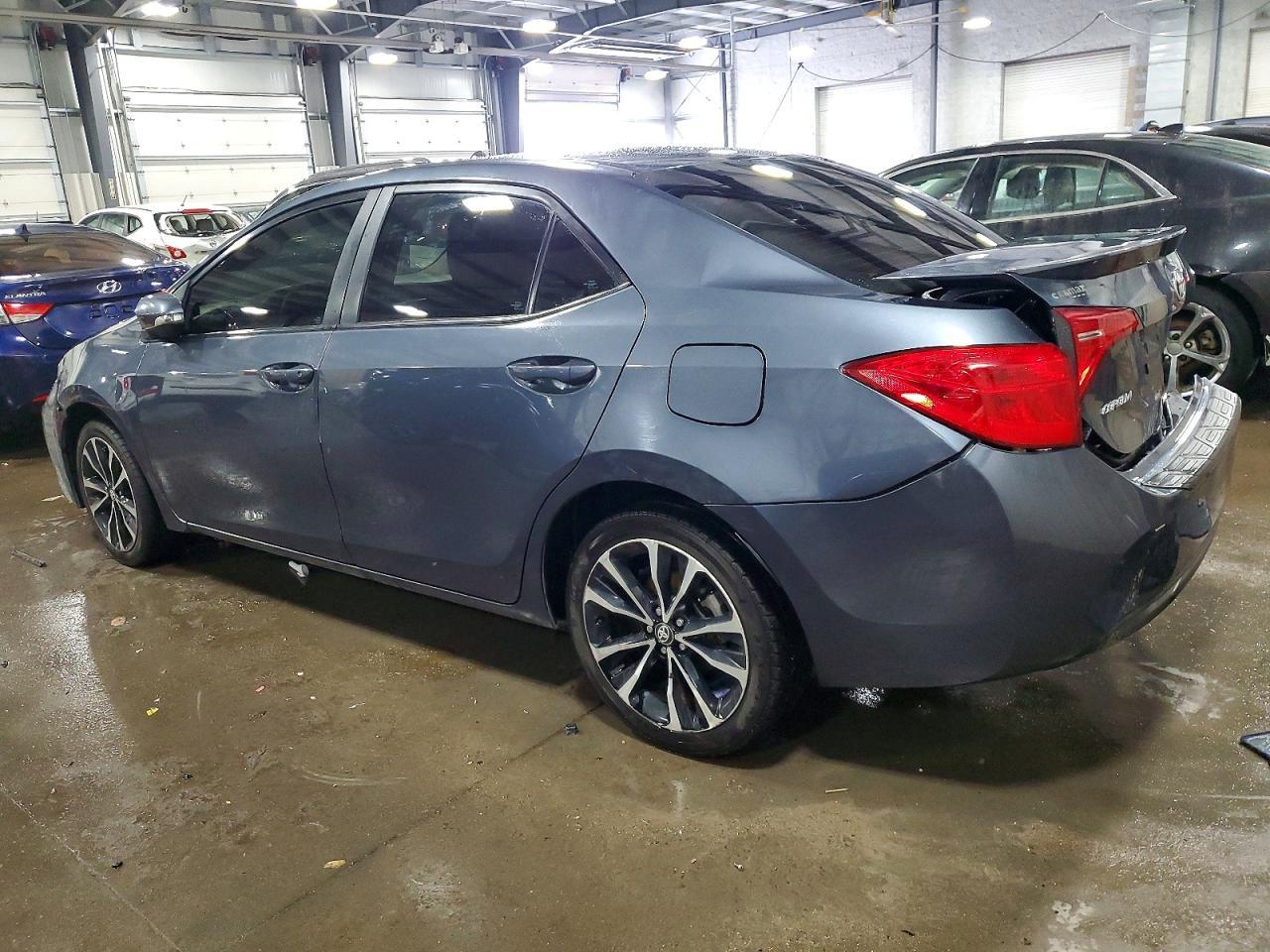 2019 Toyota Corolla Se - Image 2