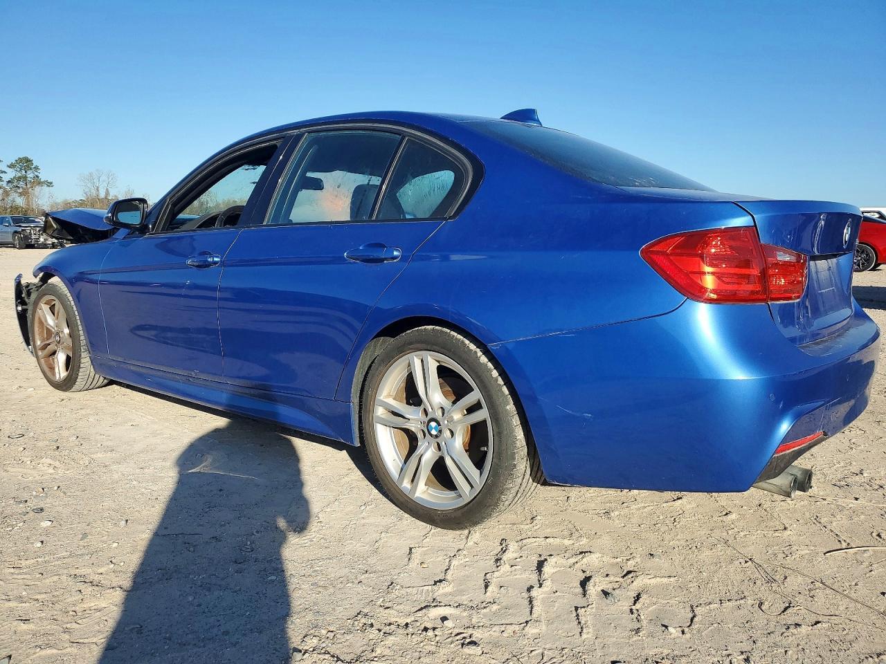 2013 BMW 328 I Sulev - Image 2