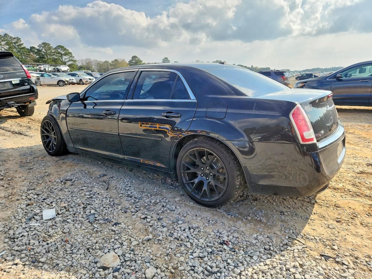 2014 Chrysler 300 S - Фото 2
