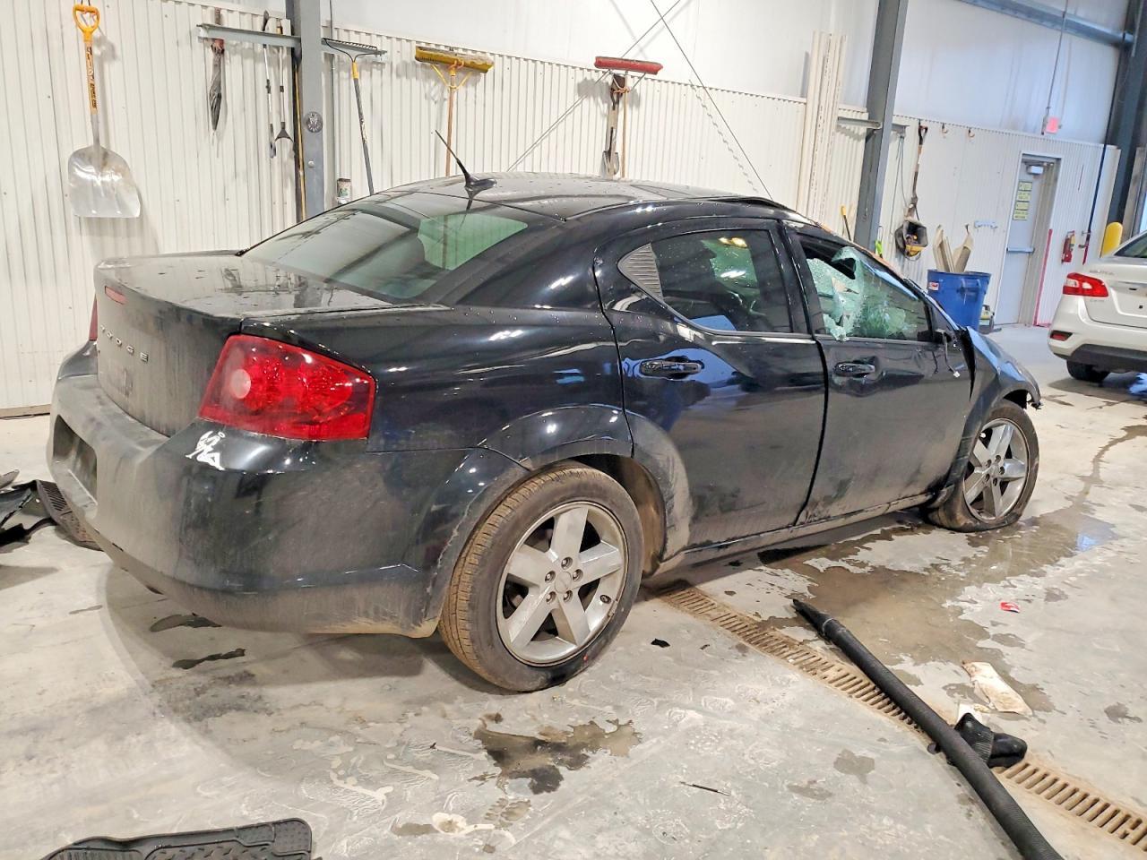 2013 Dodge Avenger Se - Фото 3