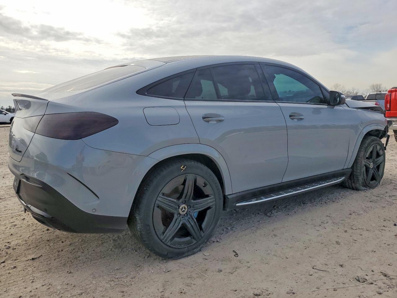 2025 Mercedes-Benz Gle Coupe 450 4Matic - Image 3