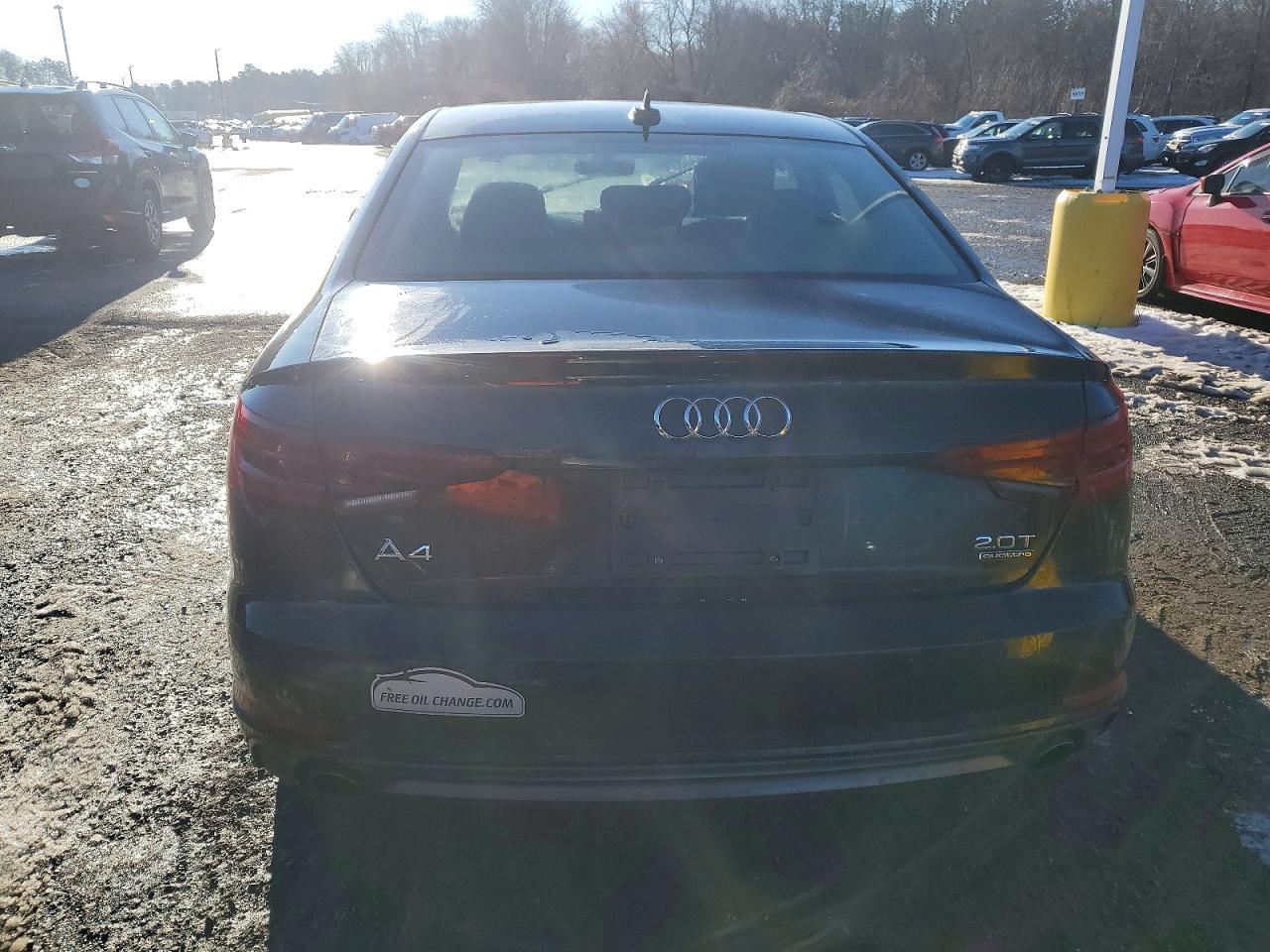 2018 Audi A4 Premium - Фото 6