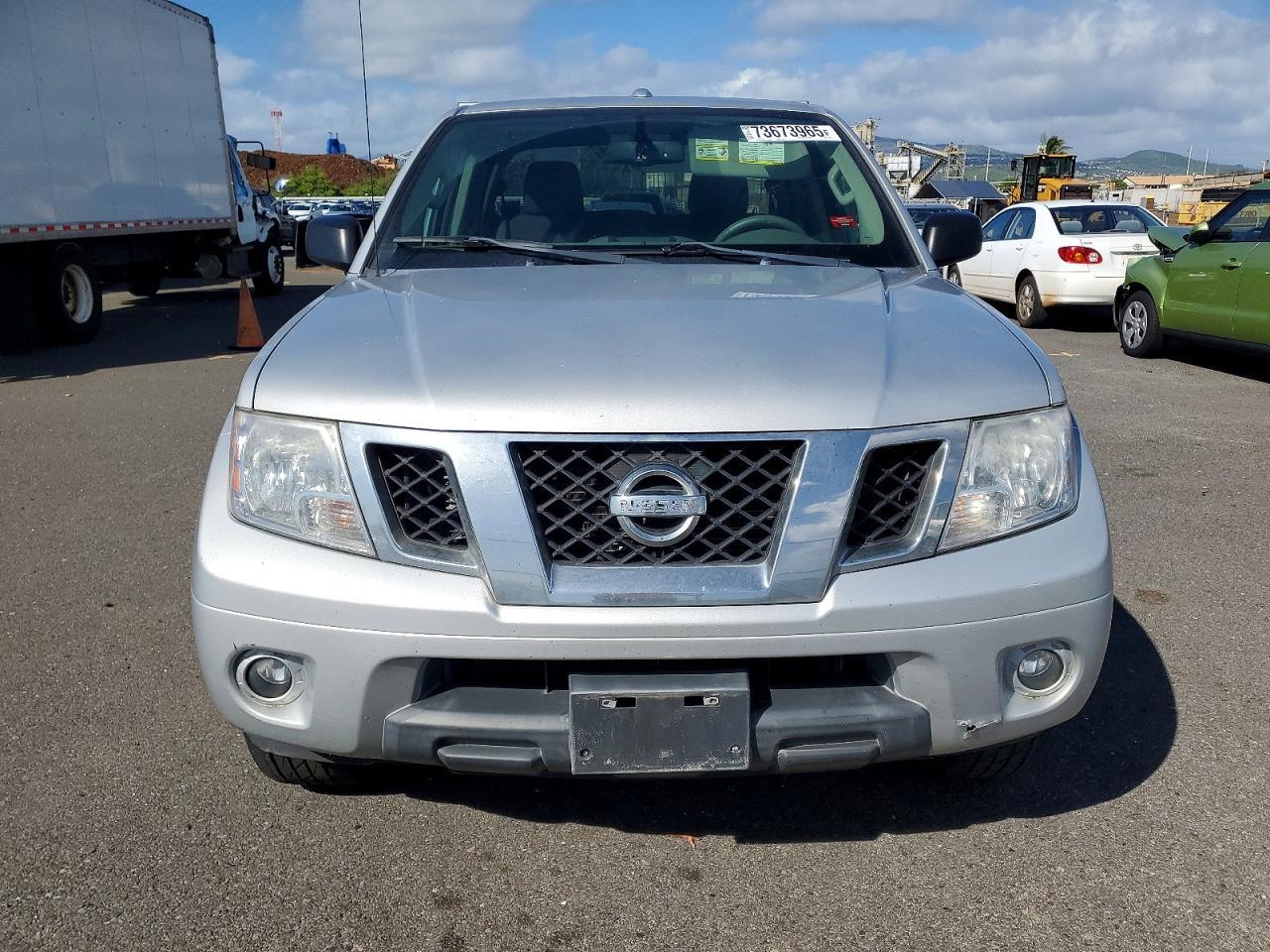 2013 Nissan Frontier S - Фото 5