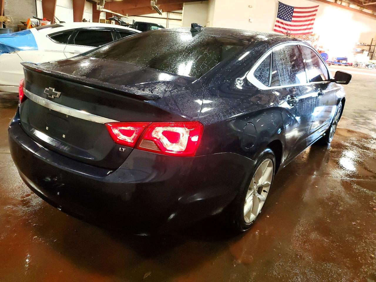 2017 Chevrolet Impala Lt - Image 3